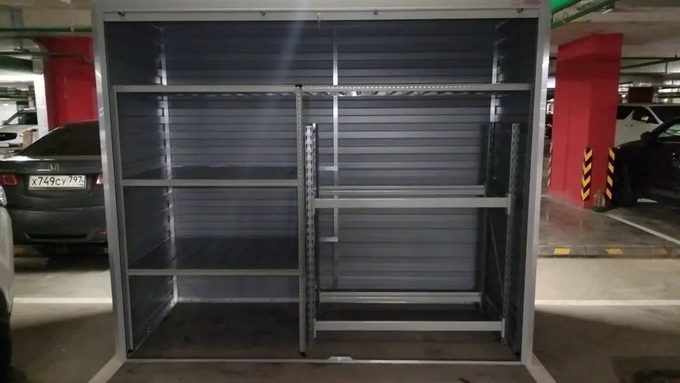 Хранение шин в паркинге: сколько влезет и как по нормам